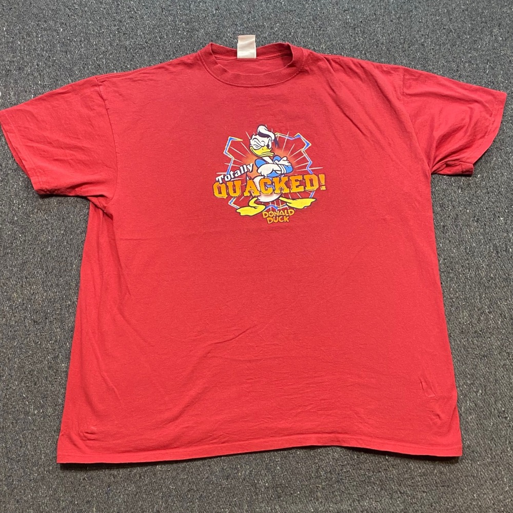 Disney Donald Duck Totally Quacked TShirt XXL Mens Red Retro Skater Streetwear